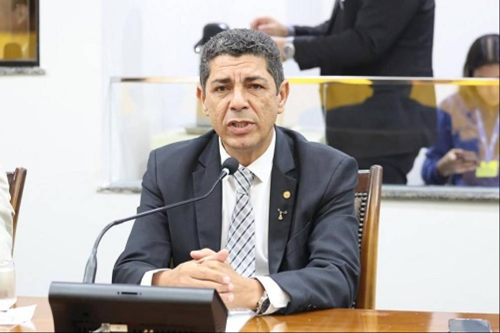 Valdemar Júnior apresenta PL que declara Utilidade Pública a Associação Equestre de Porto Nacional