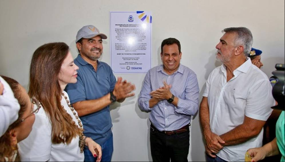 Governador Wanderlei Barbosa e o secretário de Estado da Educação, Fábio Vaz, entregam oficialmente a reforma e ampliação do Colégio Estadual Buriti, no Bico do Papagaio