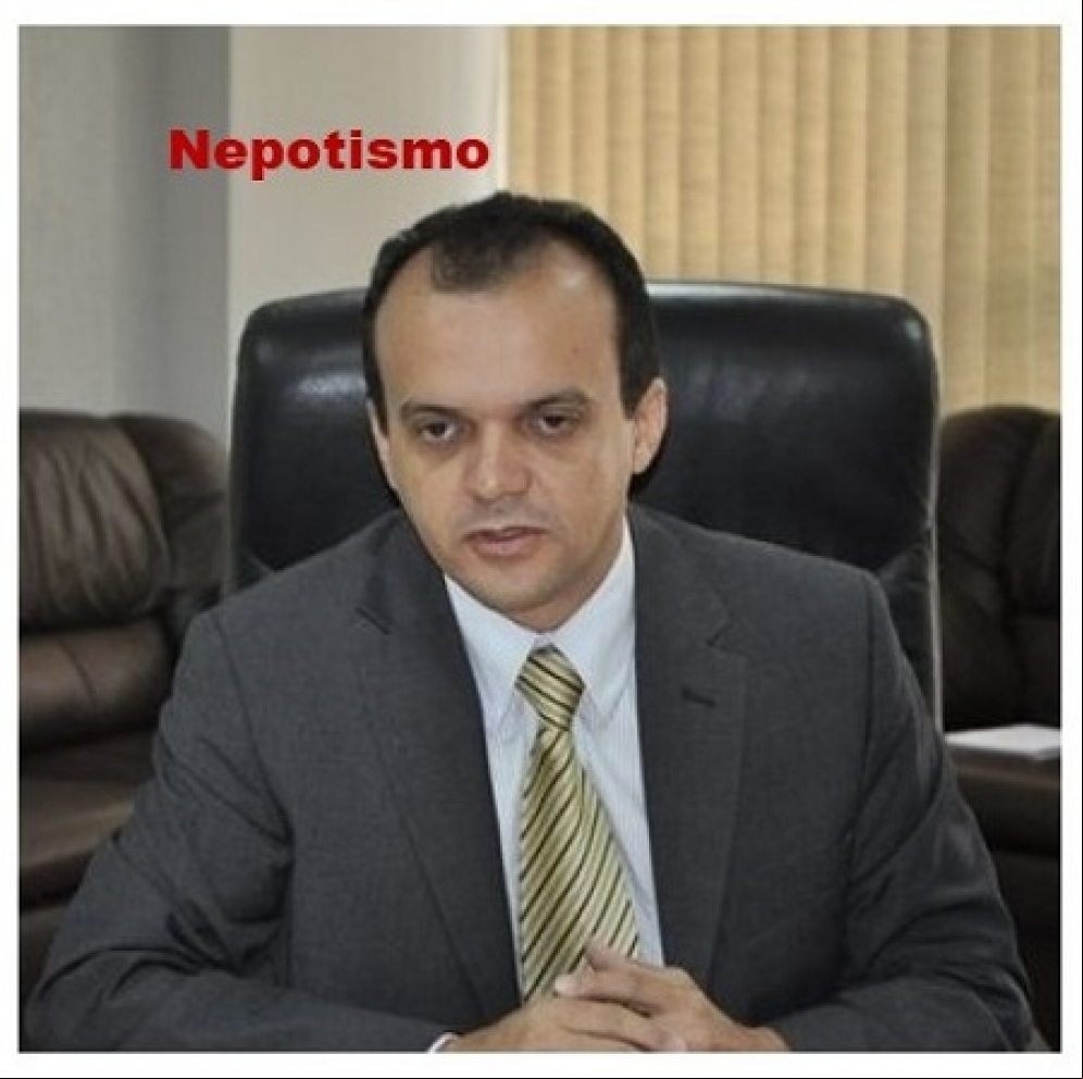 Liminar obriga prefeito de Porto Nacional a exonerar servidores em situação de nepotismo