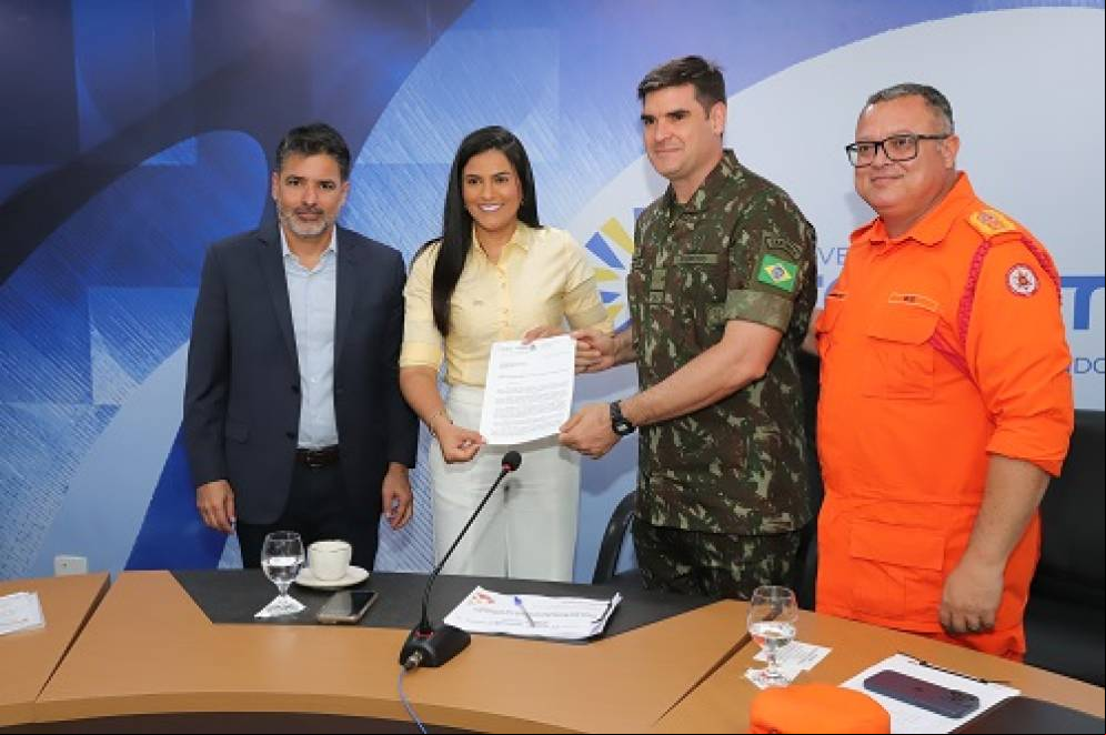 Primeira-dama Karynne Sotero recebeu o ofício de solicitação de apoio nas ações de combate aos incêndios florestais no estado em 2025 para ser encaminhado ao governador Wanderlei Barbosa