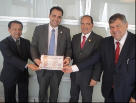 Otoniel e Vicentinho conseguem o empenho de R$ 41 milhões para construção do Hospital Universitário de Porto Nacional
