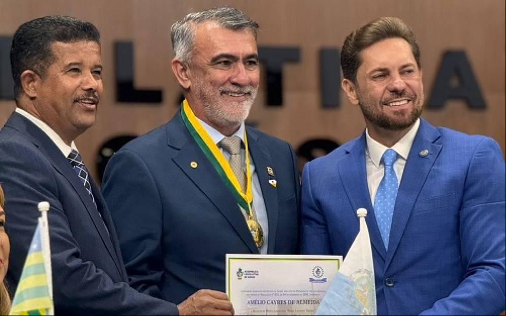 Amélio Cayres e Olynto Neto são homenageados pela Assembleia Legislativa de Goiás