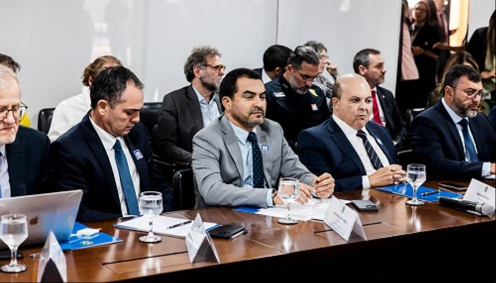 O governador Wanderlei Barbosa participa de reunião com governadores dos Consórcios da Amazônia e do Brasil Central, além de ministros do Governo Federal. 