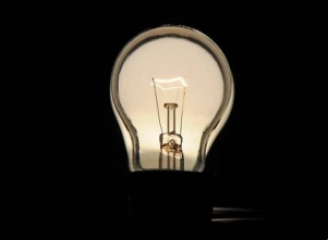 Conta de luz: isenção a mais pobres será paga por classe média, diz estudo
