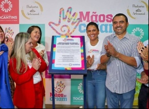 Governador Wanderlei Barbosa e primeira-dama Karynne Sotero entregam sede do projeto Mãos que Criam, que oferece cursos profissionalizantes em Palmas
