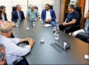 Governo do Tocantins articula viabilidade de implantação de frigorífico em Paranã