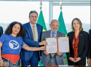 Assinado decreto que institui a Nova Política de EaD