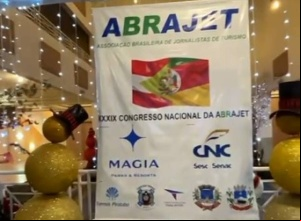 O 39° Congresso da ABRAJET segue movimentando a bela cidade de Piratuba, que tem 5 mil habitantes, 32 hotéis com 10 mil leitos e uma segurança espetacular
